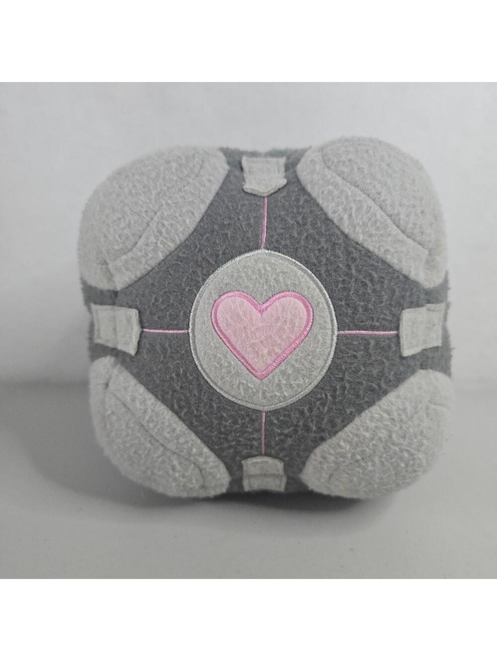 2012 NECA Valve Portal 2 Critters Companion Cube Plush 6” Tall
